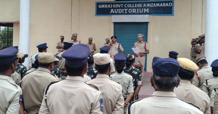 Police patrolling in Gautam Nagar..