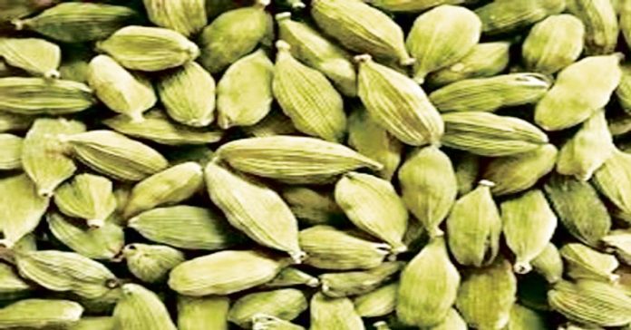 Amazing benefits of cardamom..