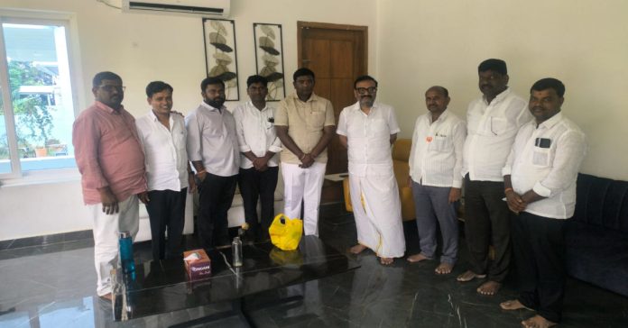 Leaders who met MLA Thota