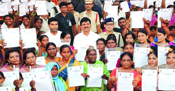 ఇందిరమ్మ ఇండ్లు