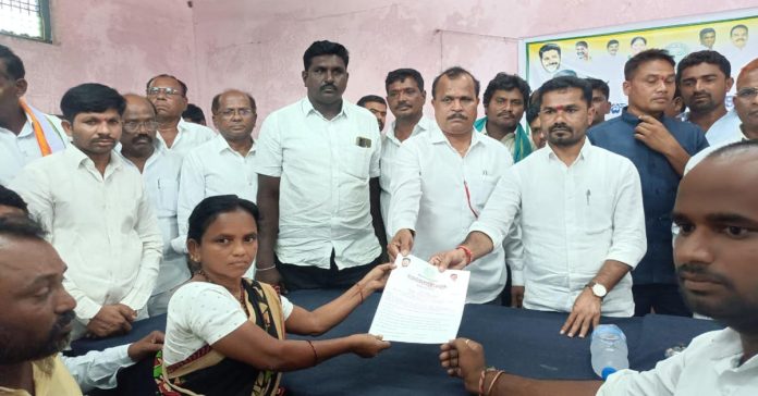 We will build Indiramma houses for all the poor: MLA