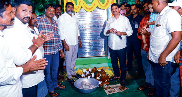 We will build a full -fledged roads in villages