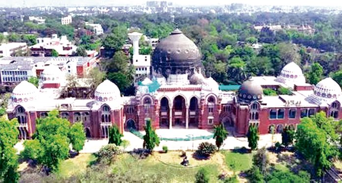 Riot at Gujarat University