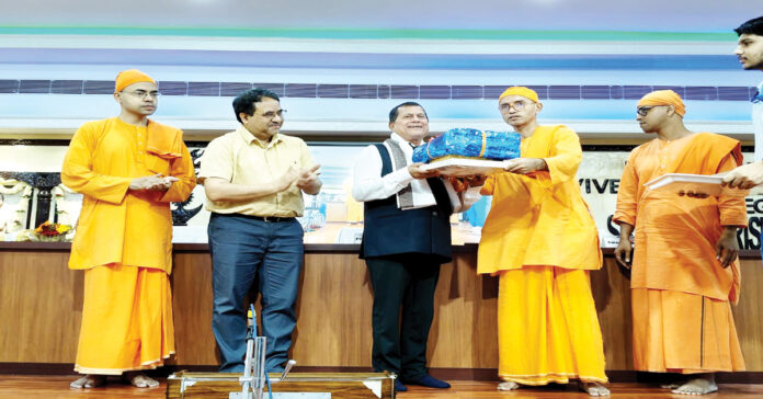 డాక్టర్‌ అచ్యుత సమంత