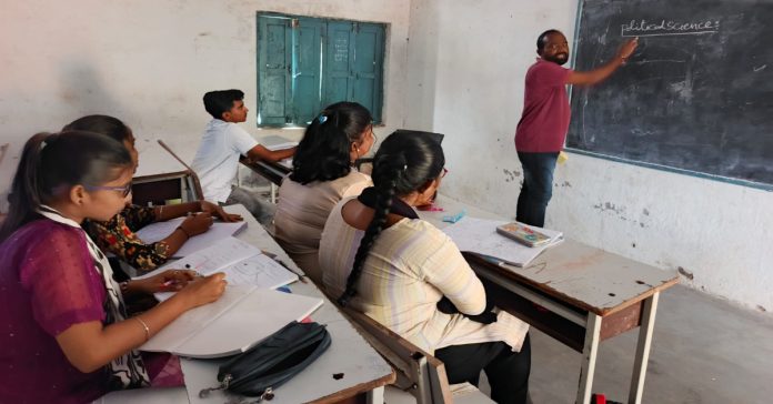 All the facilities are on par with private colleges