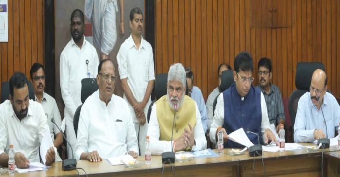 Assembly Media Advisory Committee holds first meeting