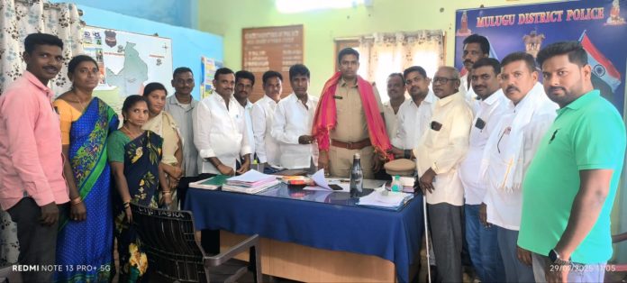 BRS leaders paid a courtesy call on the CI