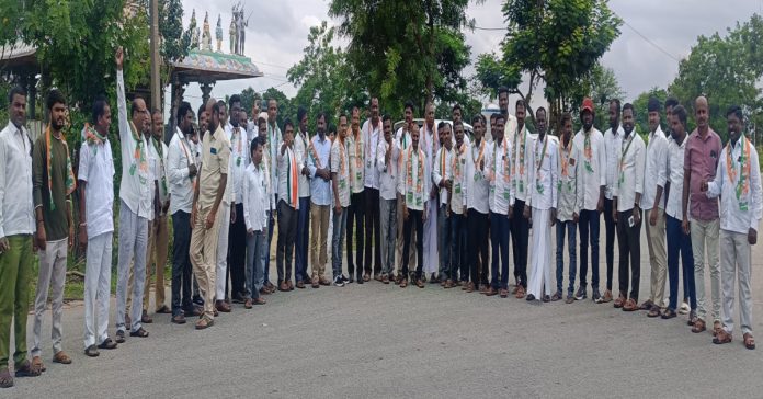 Congress ranks moved to Hyderabad..