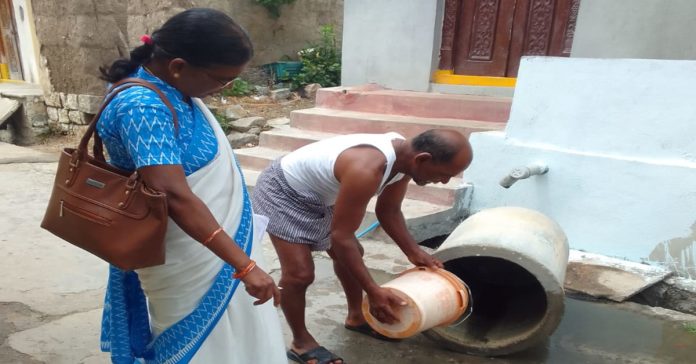 Ensure that water does not stagnate in the surrounding areas.