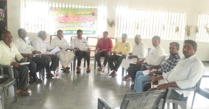 Lets fight for farmers issues: Bharatiya Kisan Sangh