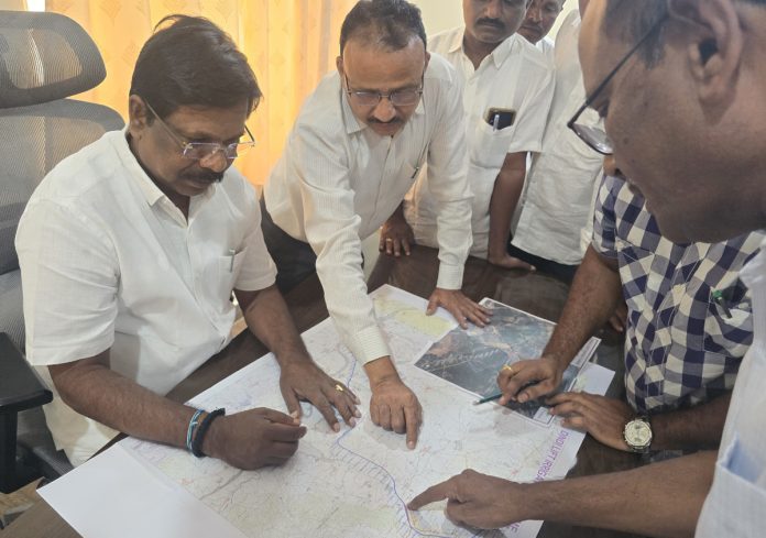 MLA meets officials on Dindi Lift Irrigation..