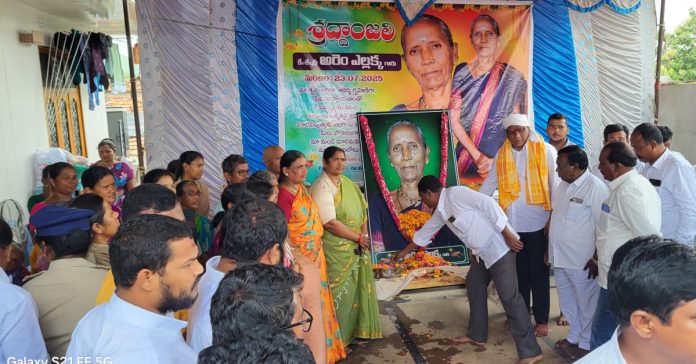Minister Seethakka