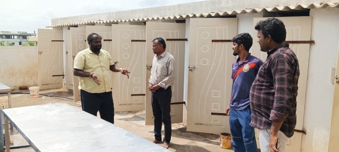Students should be provided with quality meals: Tahsildar