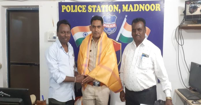 The services of SI Vijay Konda are commendable.
