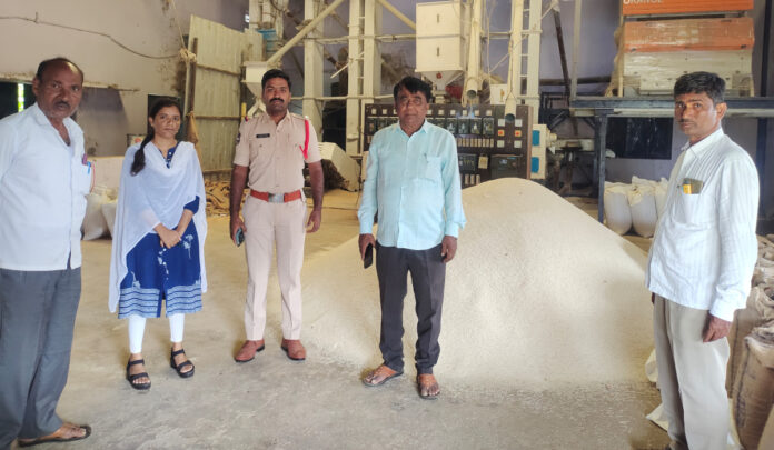 Unannounced inspection of fertilizer warehouses..