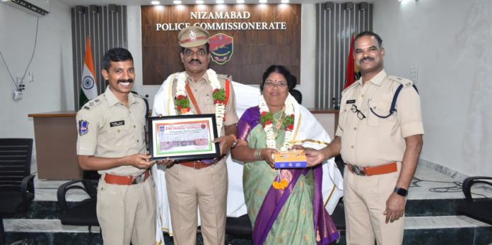 A solemn farewell to retiring staff