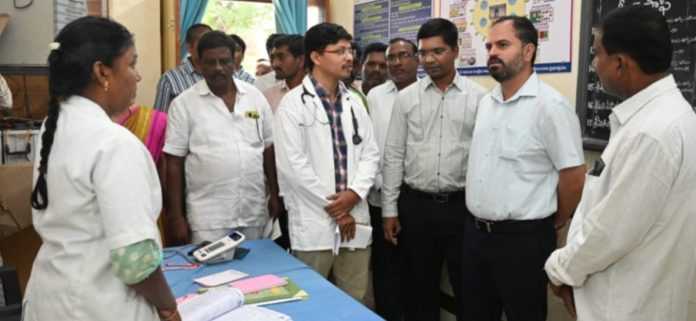 Better medical services should be provided to the people: Collector