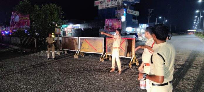 Bridge collapses on National Highway 163, vehicles diverted
