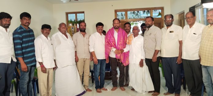 Busireddy Pandana participated in the new housewarming ceremony