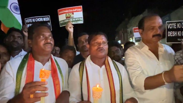 Congress candlelight rally with slogan Ot Chor - Gadde Chod