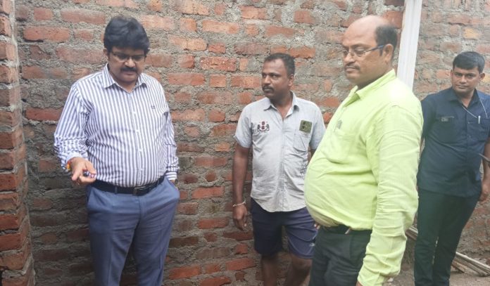Construction work of Indiramma House should be completed soon: Collector