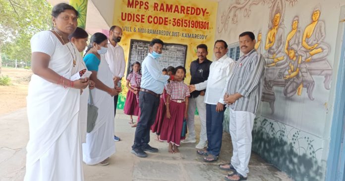 Distribution of deworming tablets
