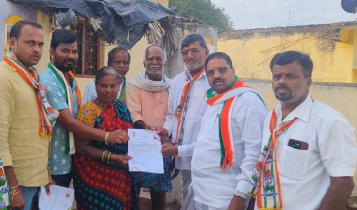 Distribution of ration cards within the mandal area
