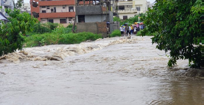 Heavy rains inundate Adilabad