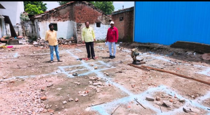Indiramma houses are continuing to flourish in the mandal..