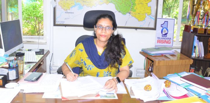 Khushboo Gupta assumes charge as Adilabad DEO