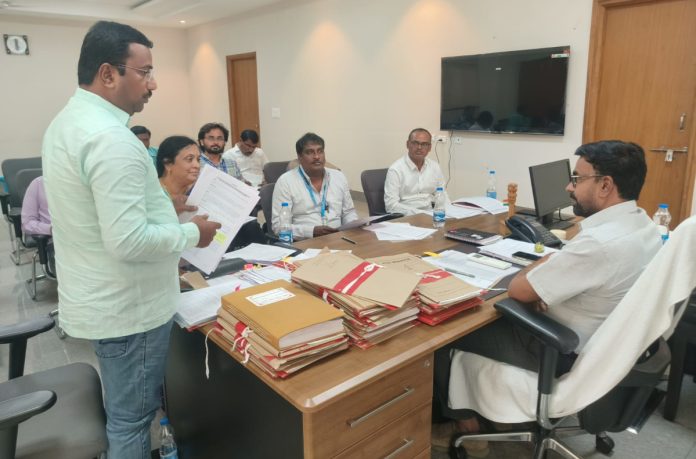 Loan waiver of Rs. 19.24 crore for handloom workers..