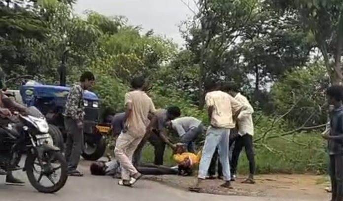 Man dies of electric shock while moving Ganesha idol