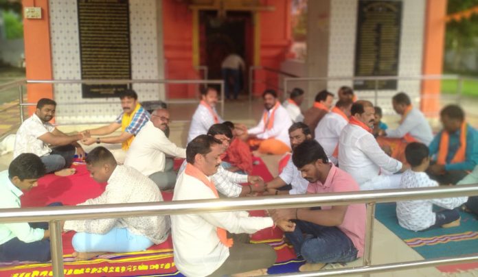Raksha Bandhan celebrations at Jambi Hanuman Temple