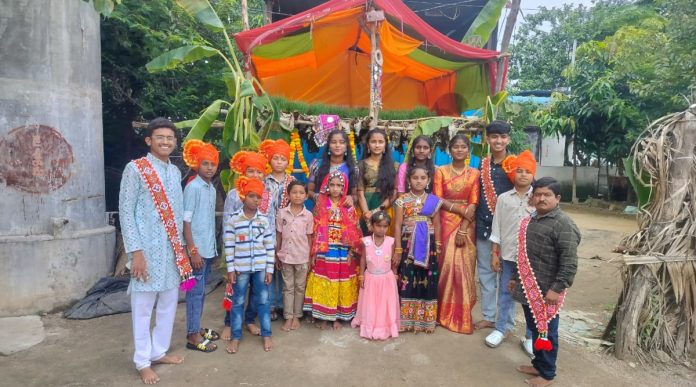 Teej festival in Krishna Nagar