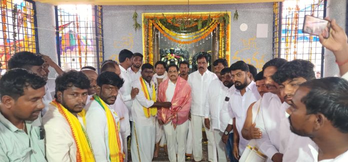 The grand installation of the Sri Lakshmi Chennakesava statue and flag pole.