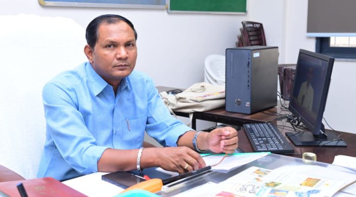 Transparent promotions of teachers