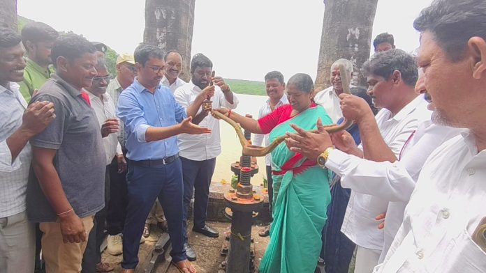We will provide irrigation water to every acre with the Laknavaram tank: Minister Seethakka