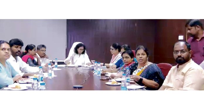 Involve deserving individuals in women's organizations.