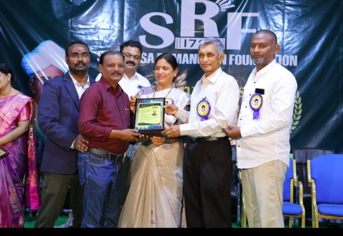 Best teachers were felicitated and awarded certificates of appreciation.
