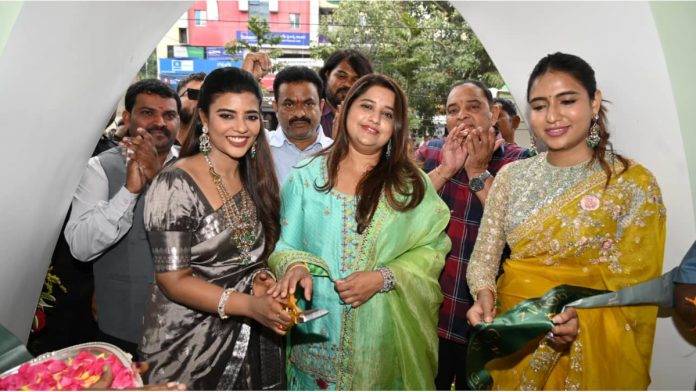 Heroine Aishwarya Rajesh is a sensation in the city