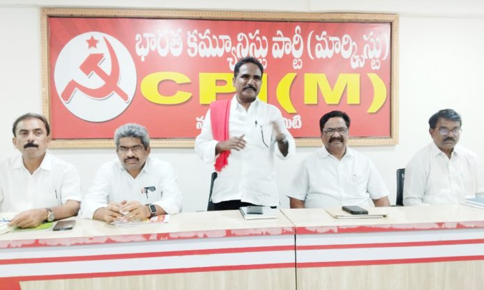 People should participate in large scale in Veera Telangana Armed Peasant Struggle anniversary gatherings: CPI(M) State Secretary John Wesley