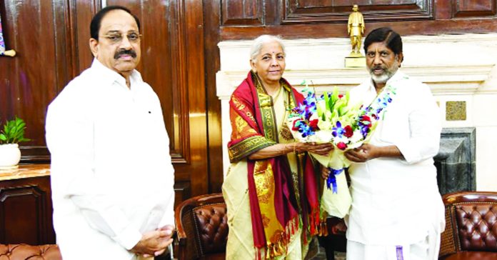Provide financial assistance to integrated schools.