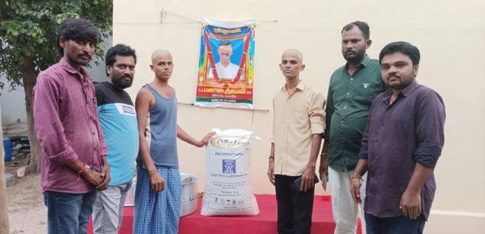 We will always stand by the Ravirala Srinu family..