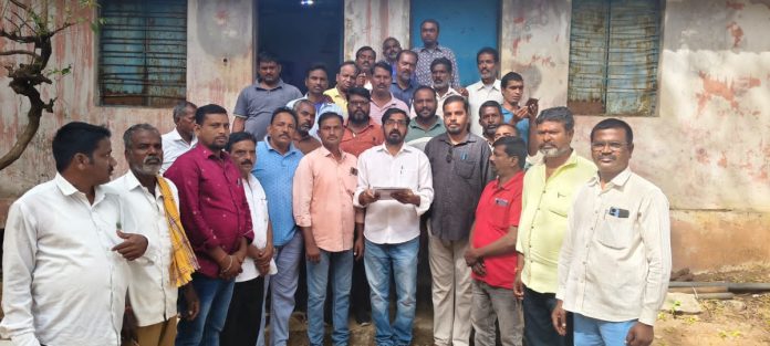 140 municipal workers join CITU 140 municipal workers join CITU