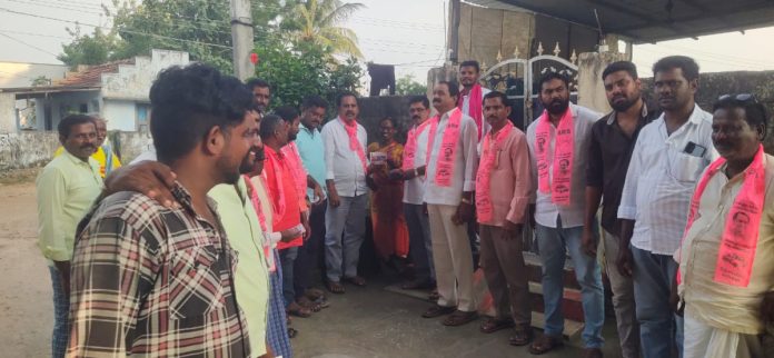 BRS should show its strength in the local elections!