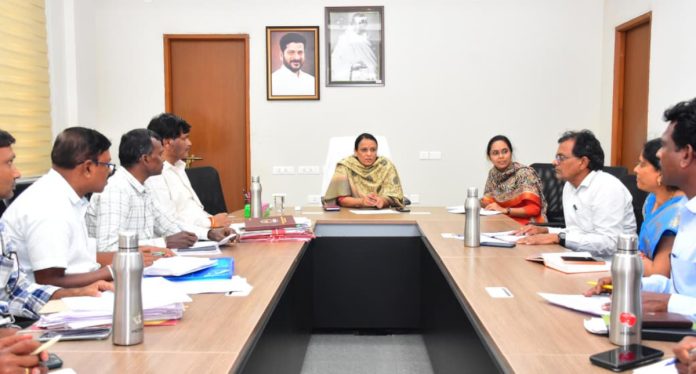 Illiterate adult women should be educated on literacy: Collector
