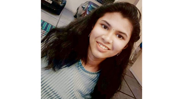 మార్కులు తక్కువొచ్చాయని తండ్రి మందలింపు…