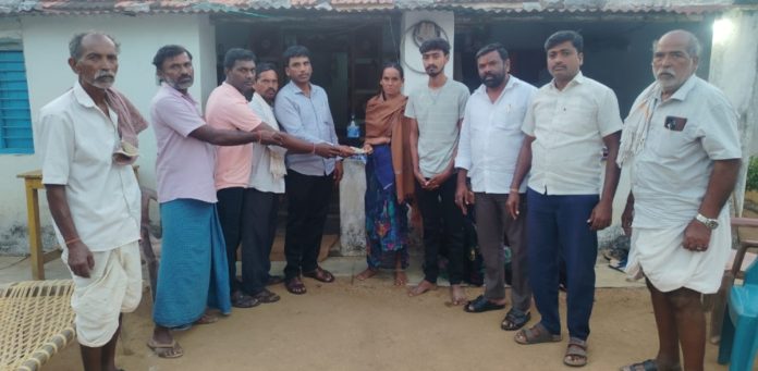 ఉదారతను చాటిన స్నేహబంధం..