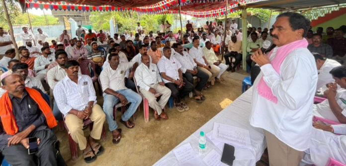 సర్వేలన్ని బీఆర్ఎస్ వైపే..