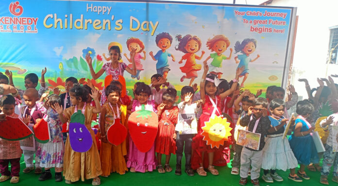 కెనడి పాఠశాలలో ఘనంగా బాలల దినోత్సవం
